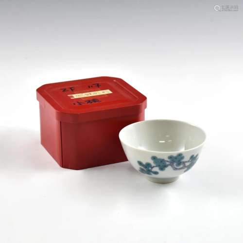 CHINESE FAMILLE ROSE WINE CUP & BOX