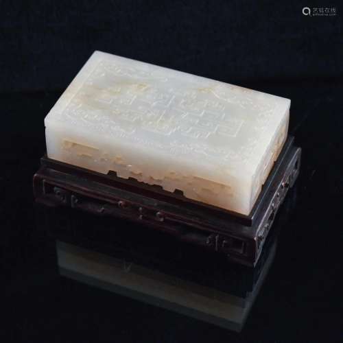 LOW ALTAR TABLE CARVED JADE PAPER WEIGHT