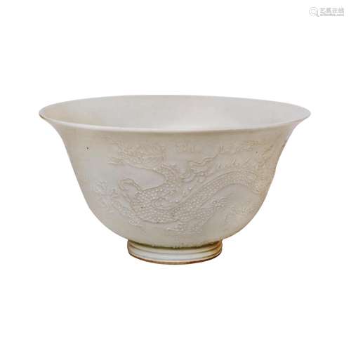 Ming, Yongle A Large Anhua-Decorated Tianbai Bowl