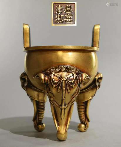 A Gilt-bronze Tripod Censer