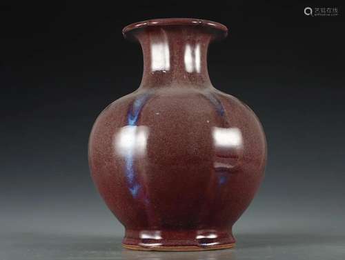 A Delicate 'Jun' Vase