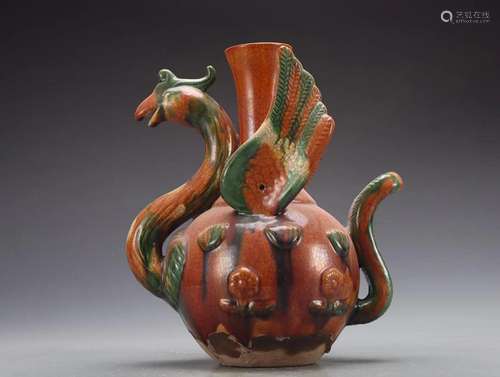 A Fine Tang-Sancai Phoenix Vase