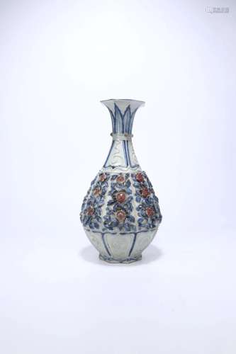 A Blue And White Copper-Red Yuhuchun Vase