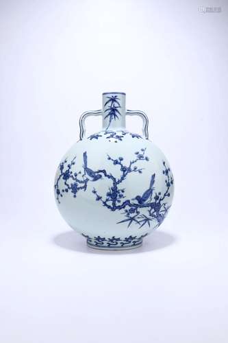 A Blue And White Vase