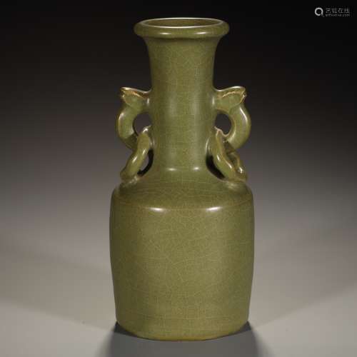 Longquan kiln amphora