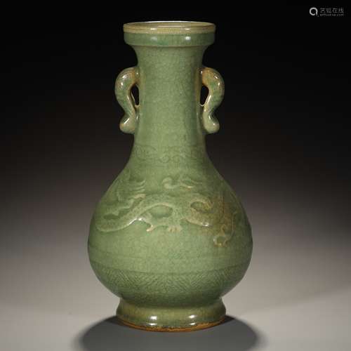 Longquan kiln amphora