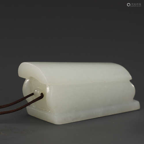 White Hetian Jade Coffin in Qing Dynasty