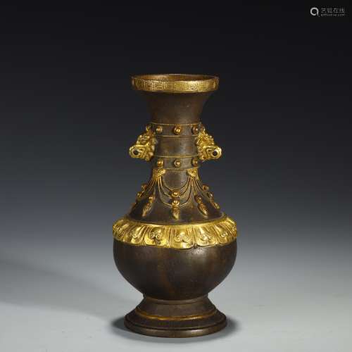 Qing Dynasty Bronze-gilded animal flower vase