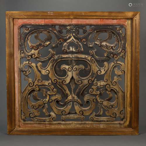 Qing Dynasty wooden carved dragon pattern flower board