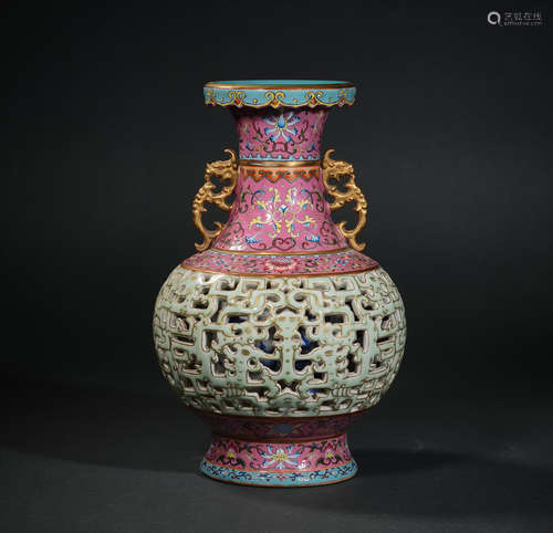 A Famille Hollow Carved Dragon Vase Porcelain Vase