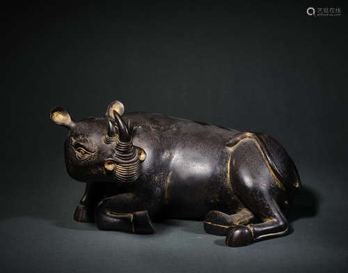 A Bronze Rino Figure Statue