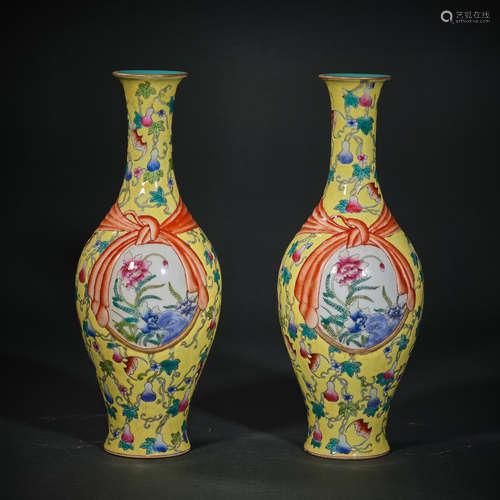 A Pair of Yellow Base Flower Pattern Porcelain Vase