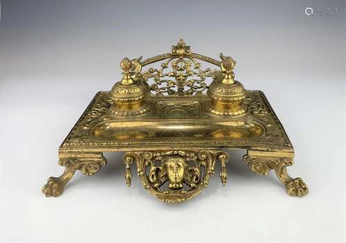 A ANTIQUE FRENCH GILT BRONZE INKWELL