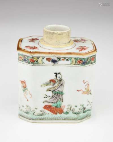 A CHINESE KANGXI PERIOD FAMILLE VERTE TEA CADDY