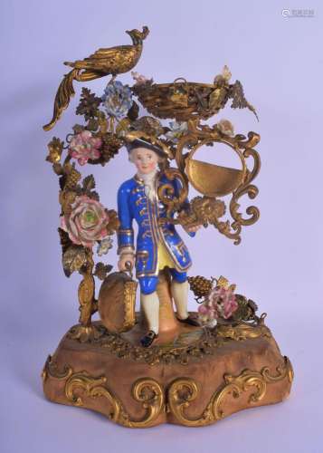 A RARE EARLY 19TH CENTURY FRENCH PARIS PORCELAIN AND GILT ME...