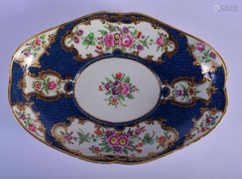 AN 18TH CENTURY WORCESTER BLUE SCALE OVAL TUREEN DISH STAND ...