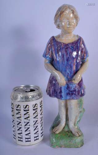 A LOVELY EARLY 20TH CENTURY ENGLISH POTTERY FIGURE OF A FEMA...