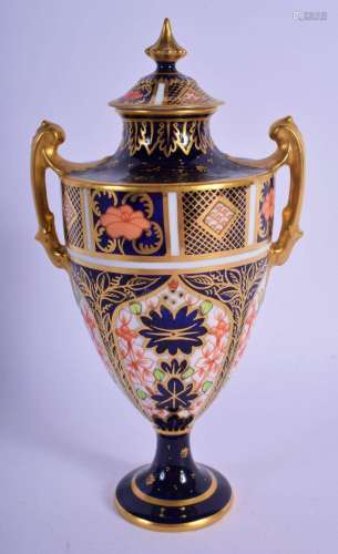 ROYAL CROWN DERBY IMARI PATTERN 1128 TWO HANDLED VASE AND CO...