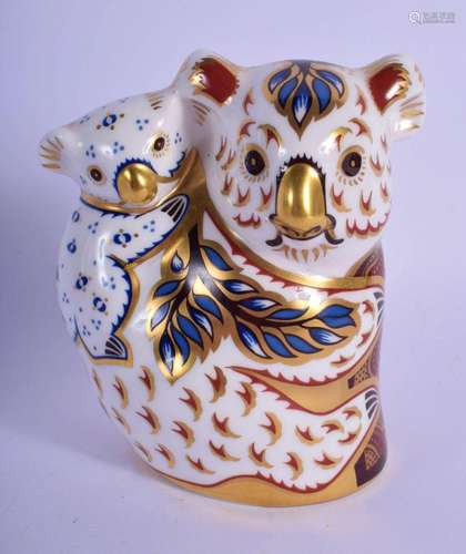 ROYAL CROWN DERBY PAPERWEIGHT KOALA & BABY. 10cm high