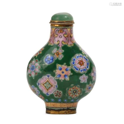 AN ENAMELLED BRONZE FLORAL SNUFF BOTTLE