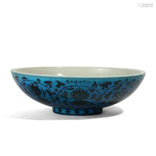 A BLUE-GLAZED 'LOTUS SCROLL' DISH