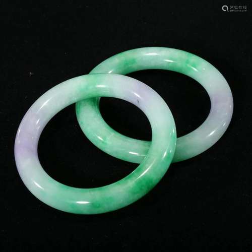 A PAIR OF JADEITE BRACELETS