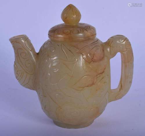 AN 18TH/19TH CENTURY CHINESE CARVED JADE TEAPOT AND COVER Qi...