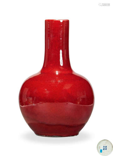 清代 紅釉天球瓶
