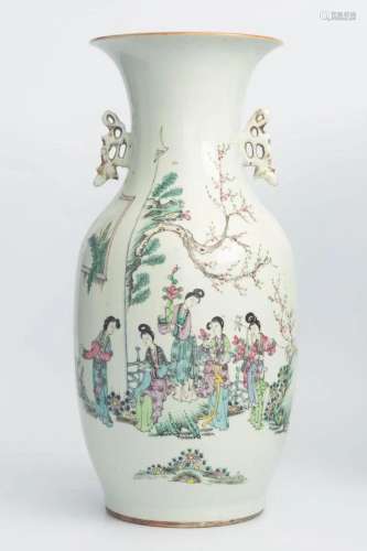 REPUBLIC OF CHINA FAMILLE ROSE VASE WITH PURCHASING