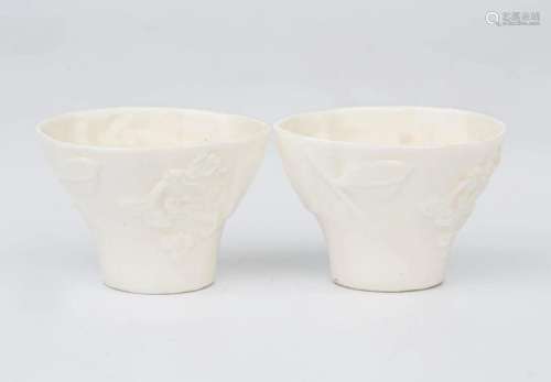 LATE QING/MIN GUO WHITE PORCELAIN CARVED SMALL CUP