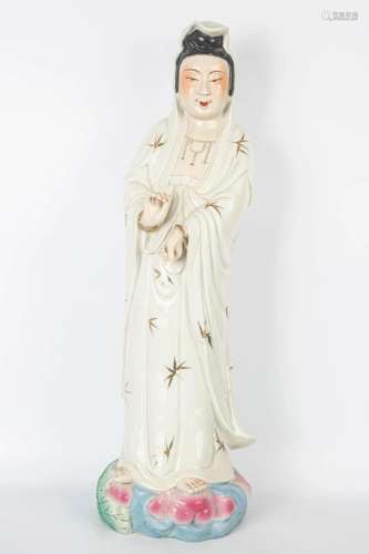 20TH CENTURY GUANYIN IN WHITE