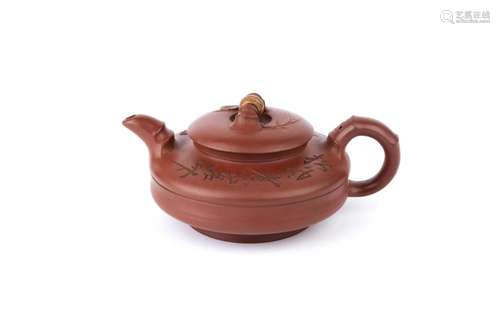 ZISHA TEA POT BY MASTER GU SHAOPEI (STUDENT OF CHEN