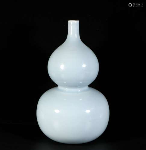 Blue Glaze Porcelain Gourd Shaped Bottle, China
