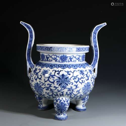 Blue And White Porcelain Tripod Furnace, China