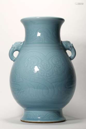 INCISED BLUE GLAZE DOUBLE-EARED VASE