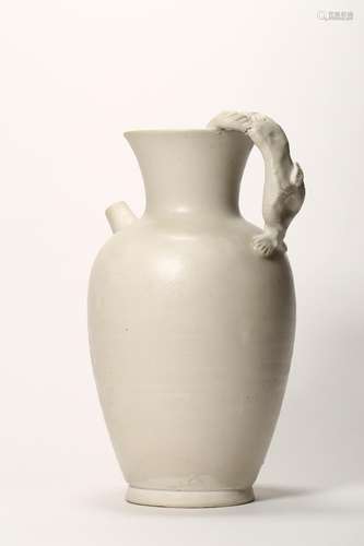 WHITE GLAZE GLOBULAR JUG