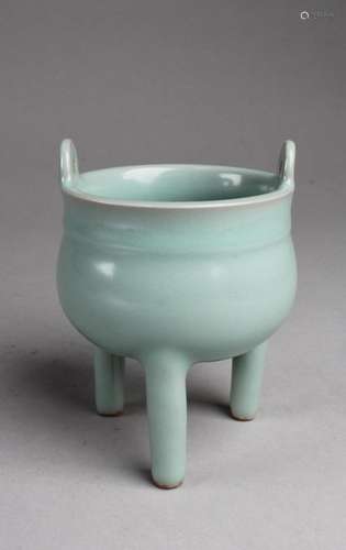 CHINESE ENAMEL TRIPOD CENSER