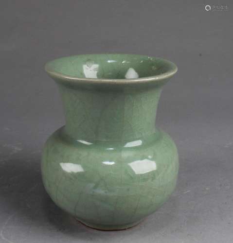 CHINESE CELADON VASE