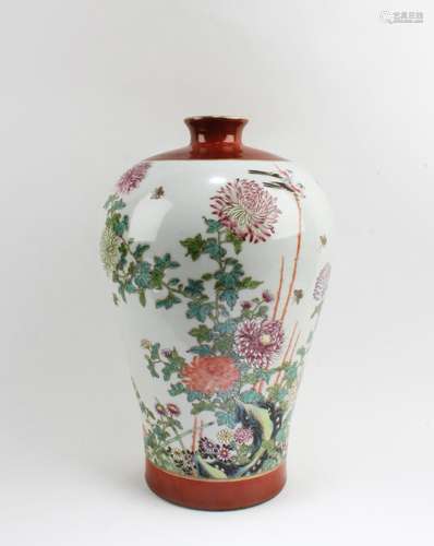 CHINESE PORCELAIN MEIPING VASE