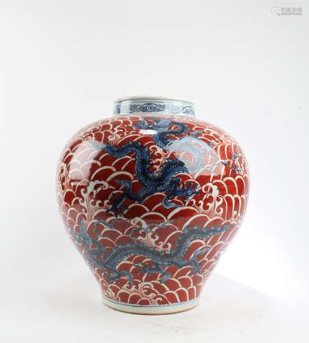 CHINESE PORCELAIN JAR