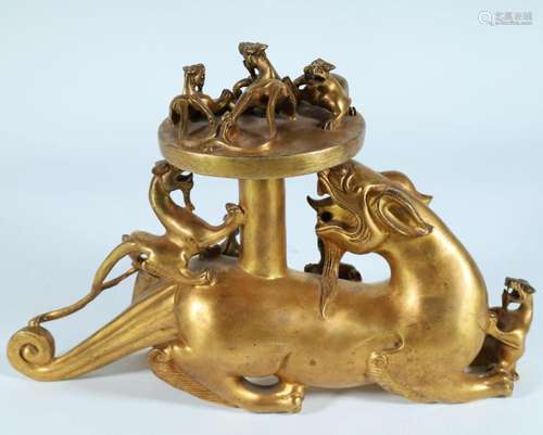 A Fantastic Gilt-Bronze Backed Dogs Ornaments