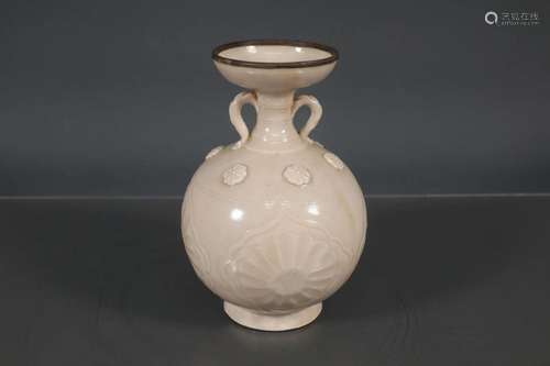 The Fabulous Ding Kiln Handicap Sculpture Vase