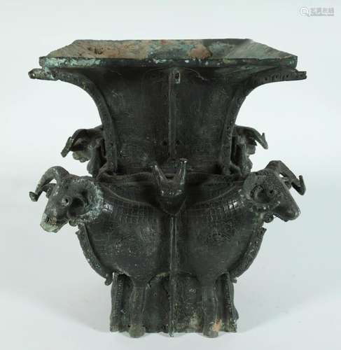 An Artistic Bronze Four-Goat-Head-Decorated Square Zun