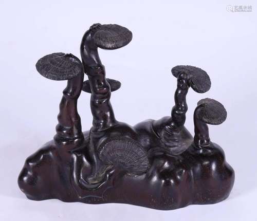 A Fabulous Zitan Wood Ganoderma Lucidum Brush Holder