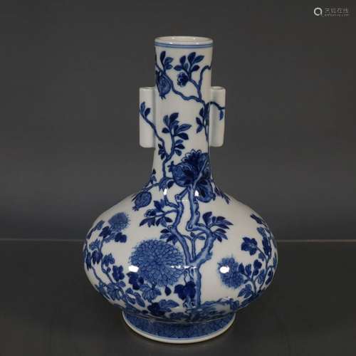 The Amazing Blue and White Ear Piercing Vase with