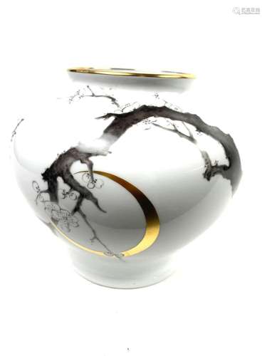 Japanese Porcelain Okura Vase