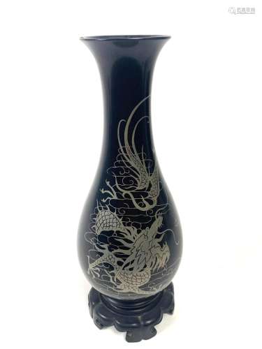 Chinese Black Lacquered Hand Painted Vase