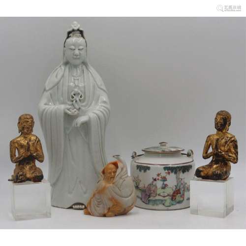 Grouping of Chinese Antiques.