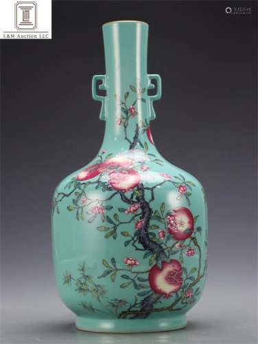A Chinese Green Glazed Famille Rose Porcelain Vase