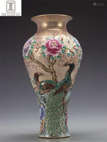 A Chinese Famille Rose Porcelain Flower Vase